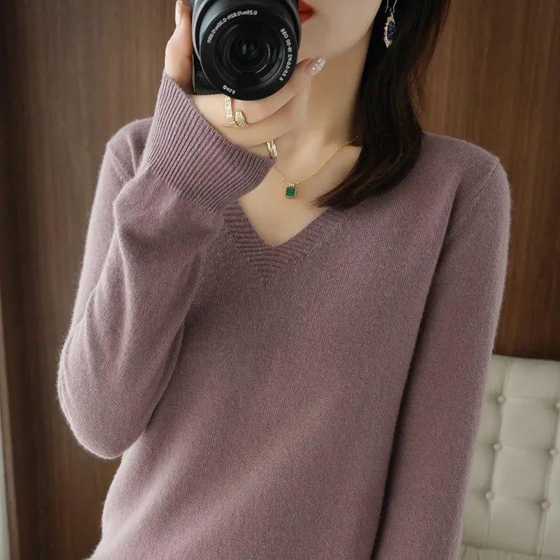 Casual V-Neck Sweater - Women's Solid Color Pullover