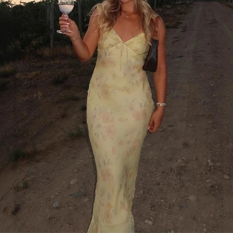Women's Floral Print V-Neck Maxi Dress - Sleeveless Beach Vacation Dress