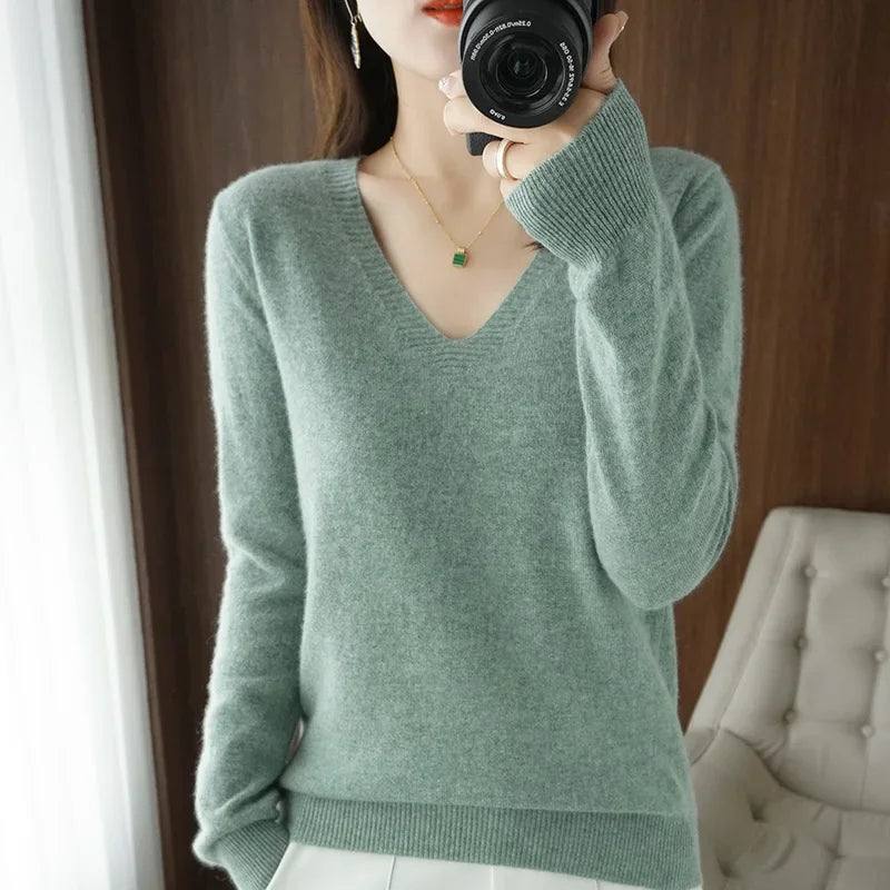 Casual V-Neck Sweater - Women's Solid Color Pullover