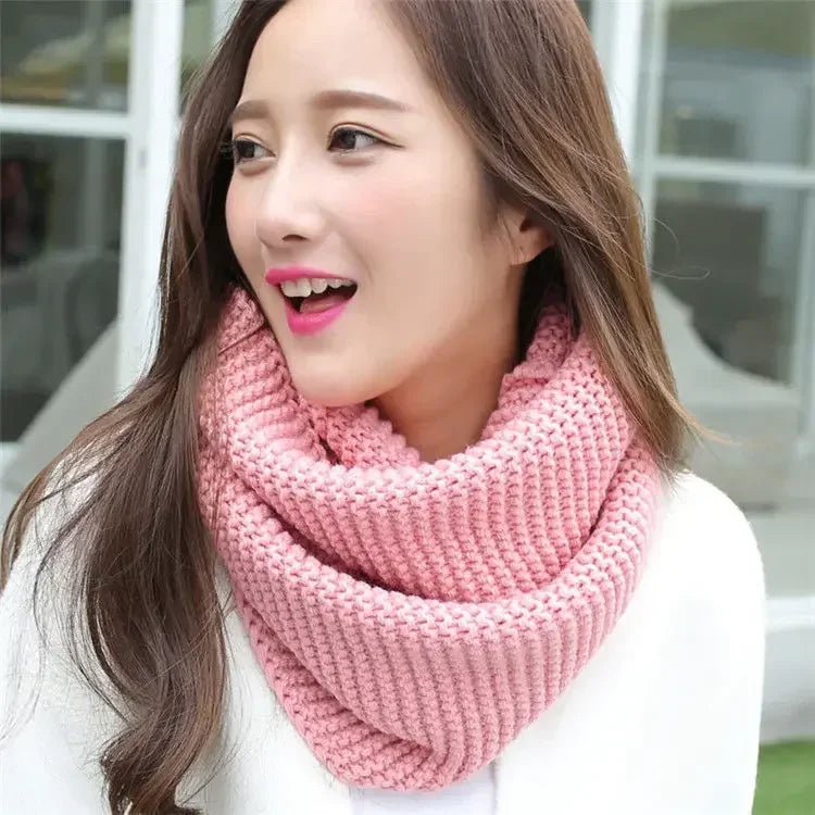 Women's Knit Infinity Scarf - Winter Cashmere-Style Neckwarmer