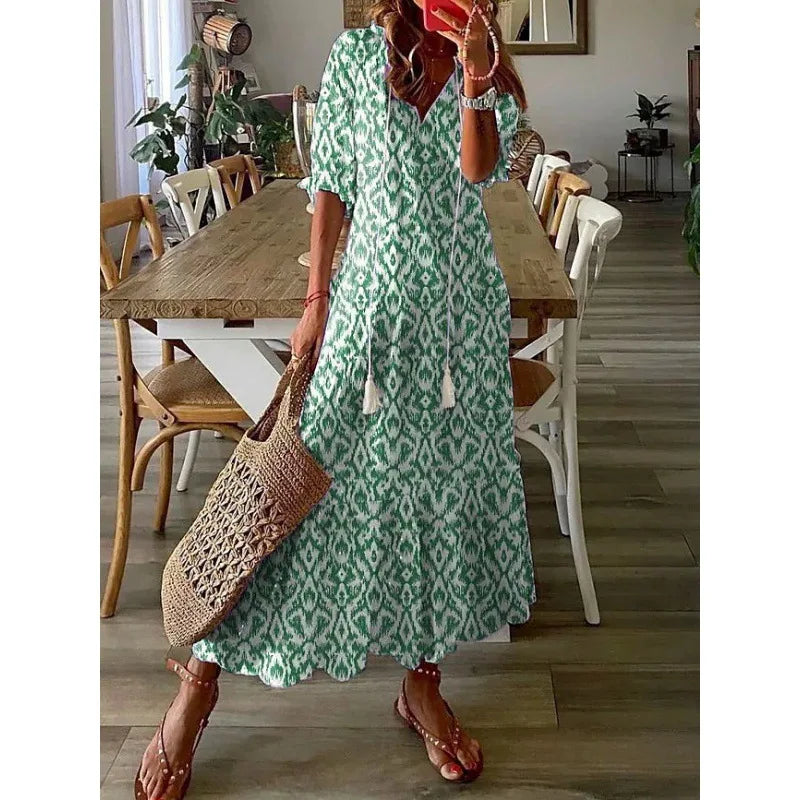 Women's Bohemian Floral Maxi Dress - V-Neck Half Sleeve Beach Dress