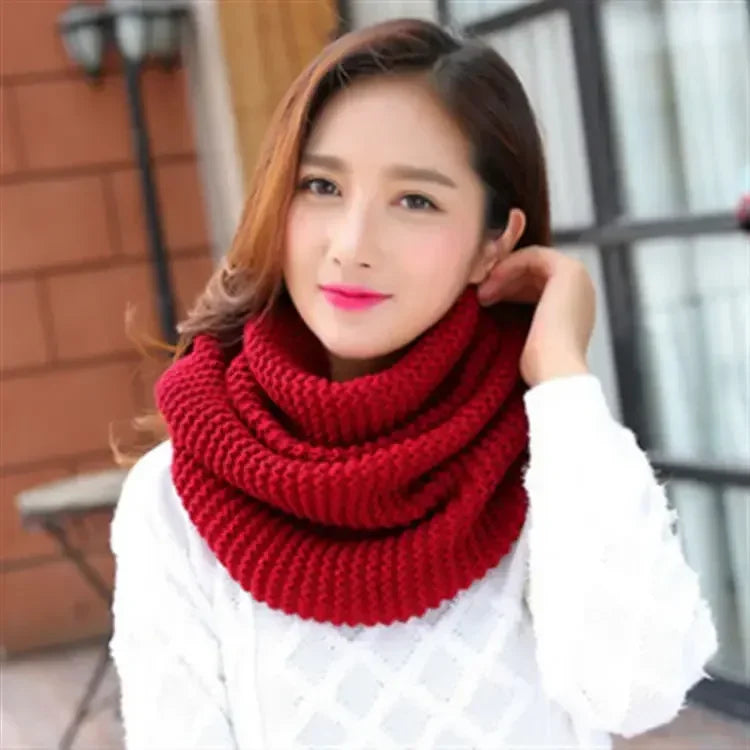 Women's Knit Infinity Scarf - Winter Cashmere-Style Neckwarmer