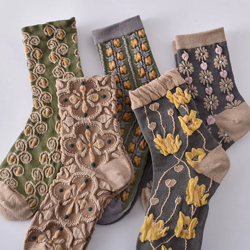 Women's Embroidered Floral Socks - 5 Pairs Set