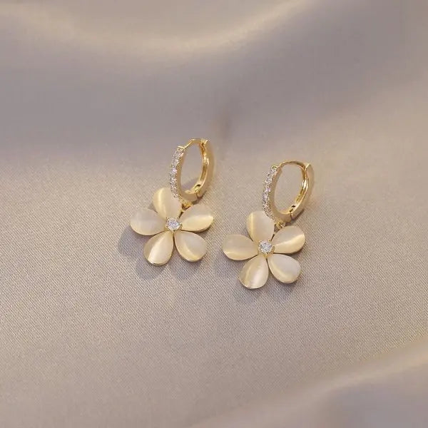 Rhinestone Flower Stud Earrings with Pearl & Crystal Accents