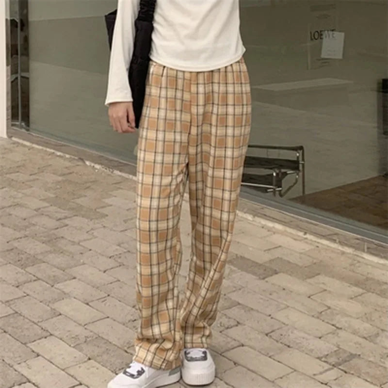 Women's High-Waisted Plaid Fleece-Lined Trousers