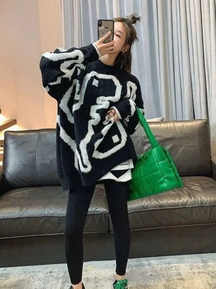 Japanese Vintage Embroidered Sweater - Elegant O-Neck Pullover