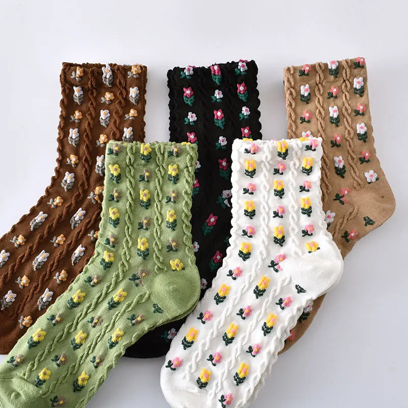 Women's Embroidered Floral Socks - 5 Pairs Set