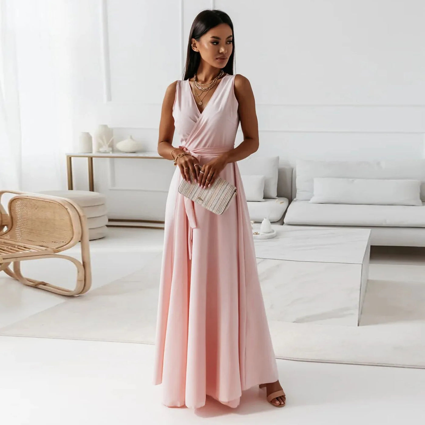 Women's Elegant V-Neck Sleeveless Maxi Dress
