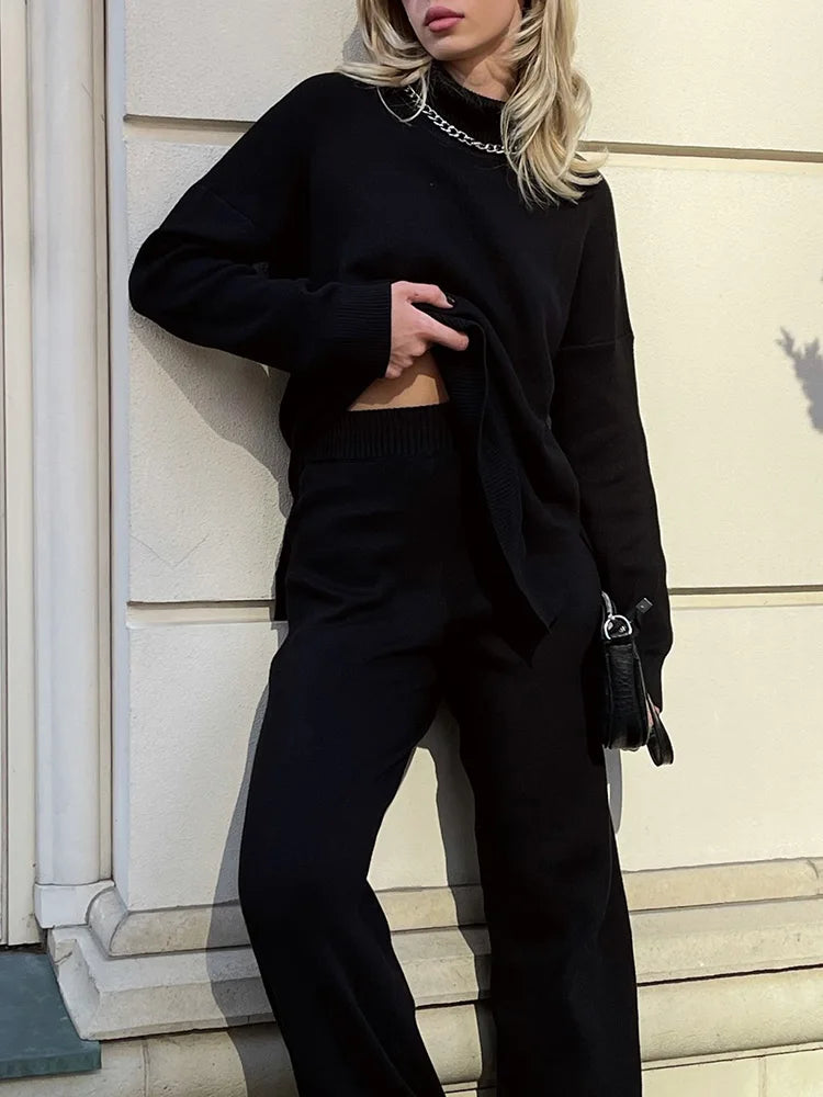 Oversized Turtleneck Sweater - Women's Side Split Pullover